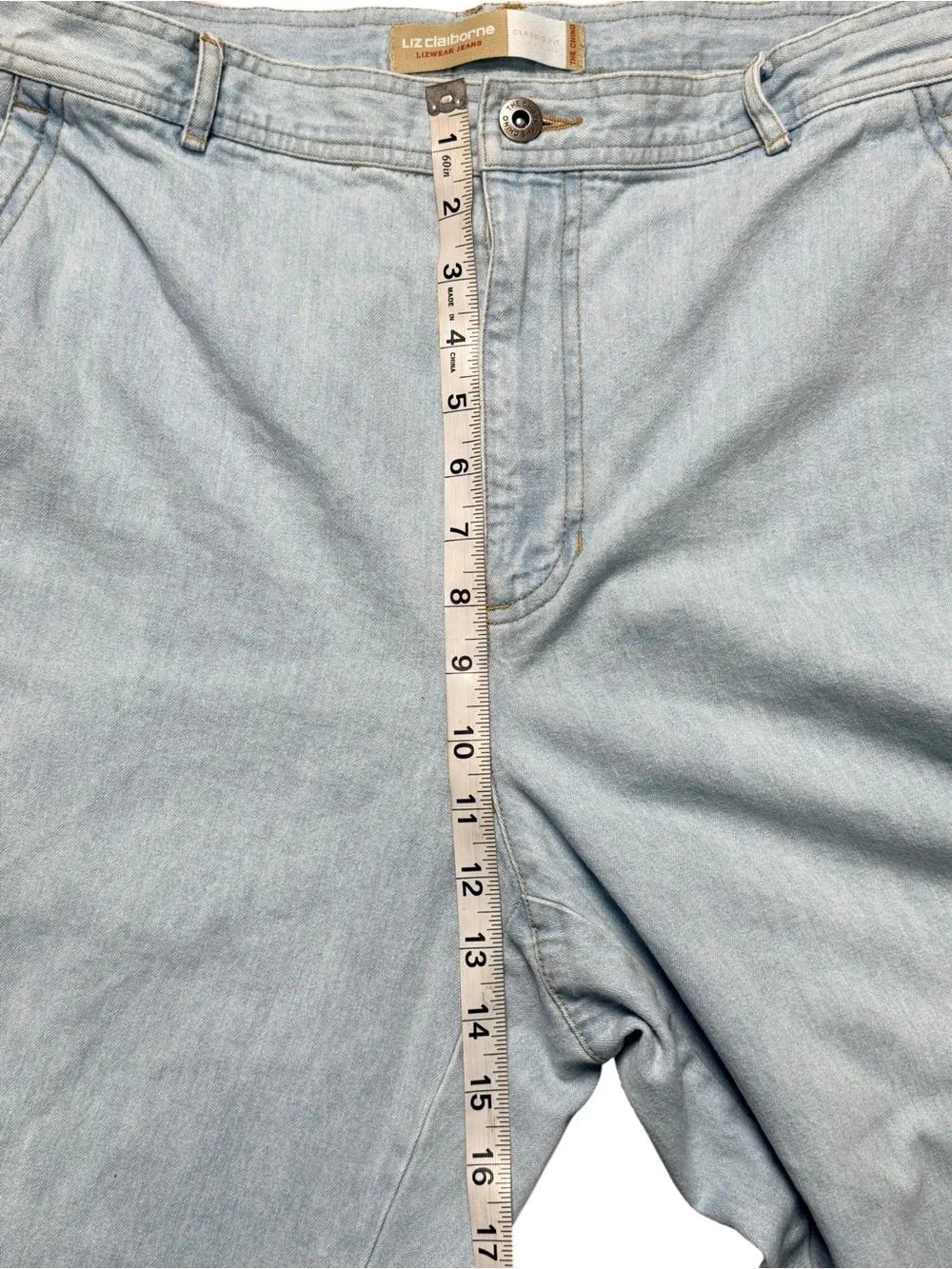Liz Claiborne Classic Fit Light Wash Denim Capri Jeans Women’s 16 Cotton